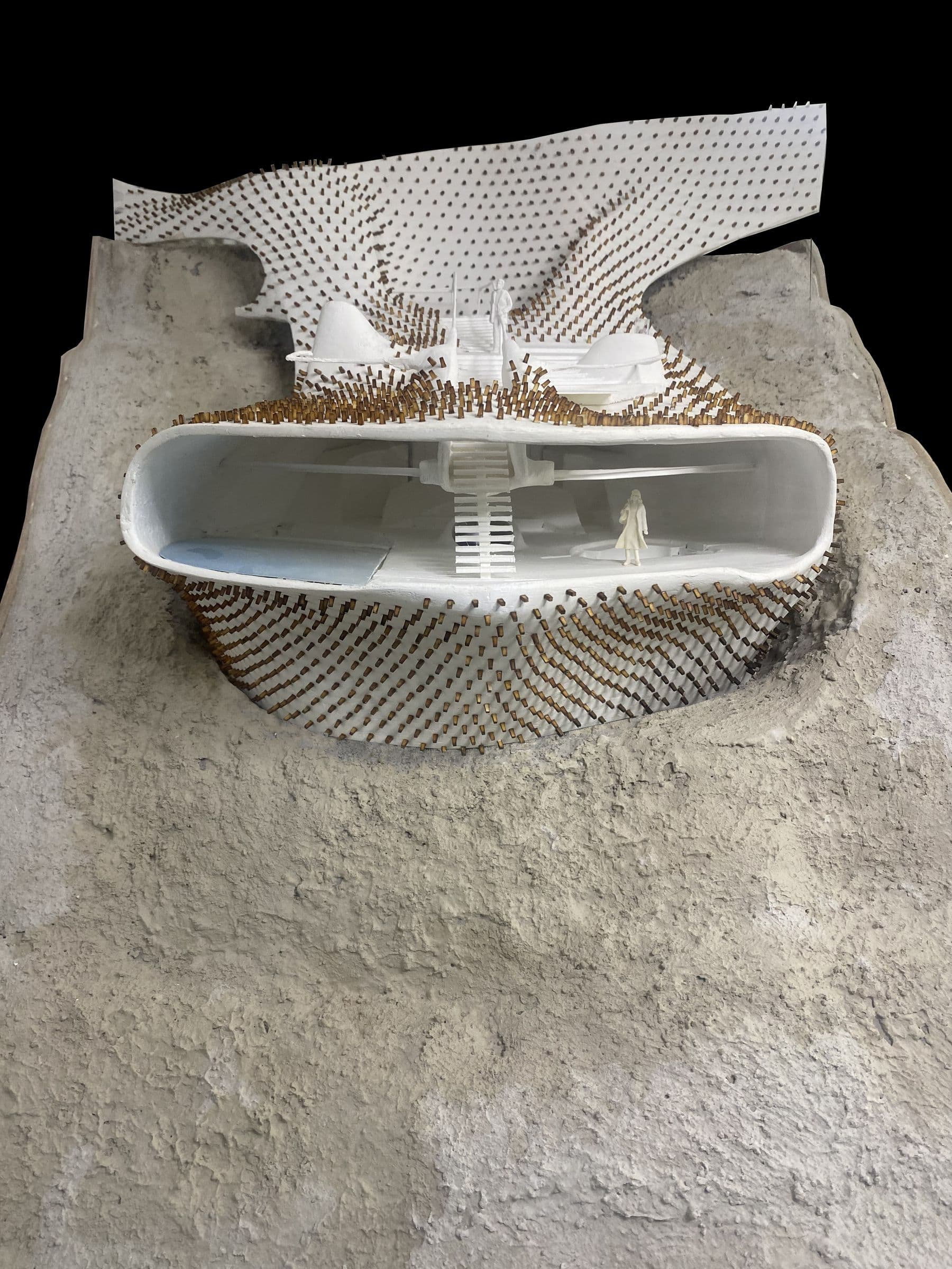House on the Cliff II, Model, front view